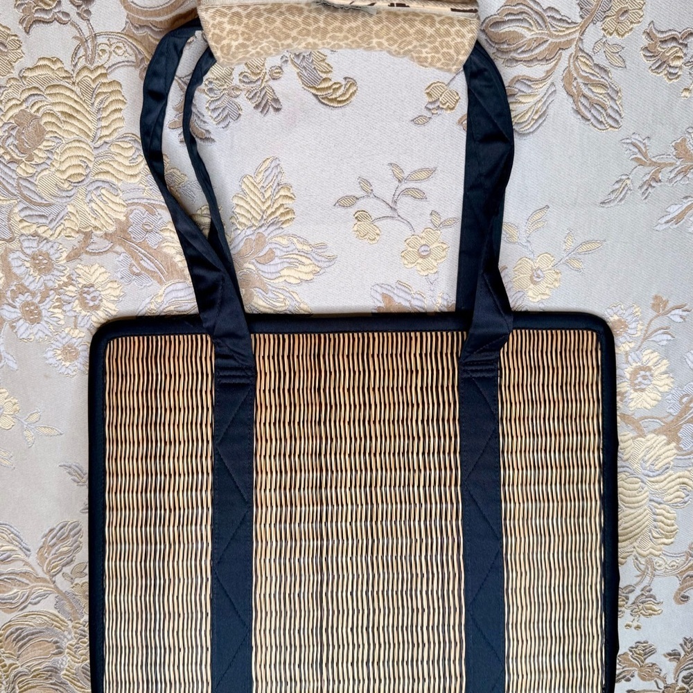 🌿🌼Baskets of Cambodia Boho Black & Tan Bamboo Stitched by hand Tote 🌱 🌼